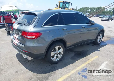 2018 Mercedes-Benz Glc 300 z USA, uszkodzony, nr VIN WDC0G4JB0JV037907